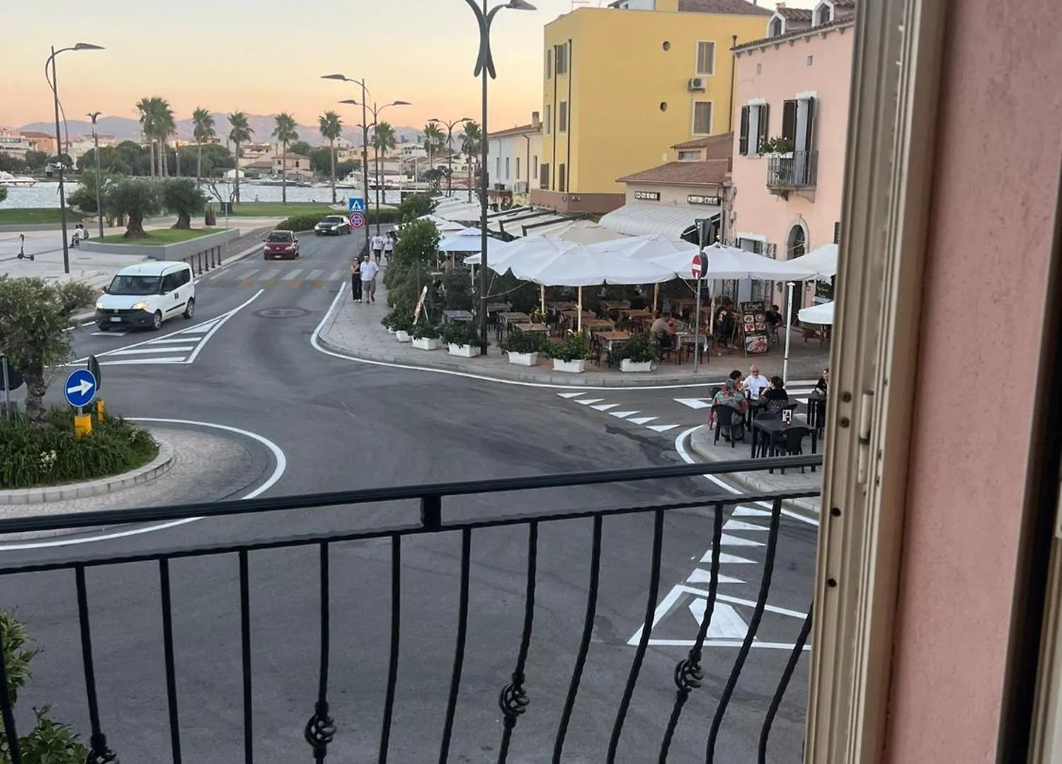 Crispi Guest House Mmg Olbia Italia